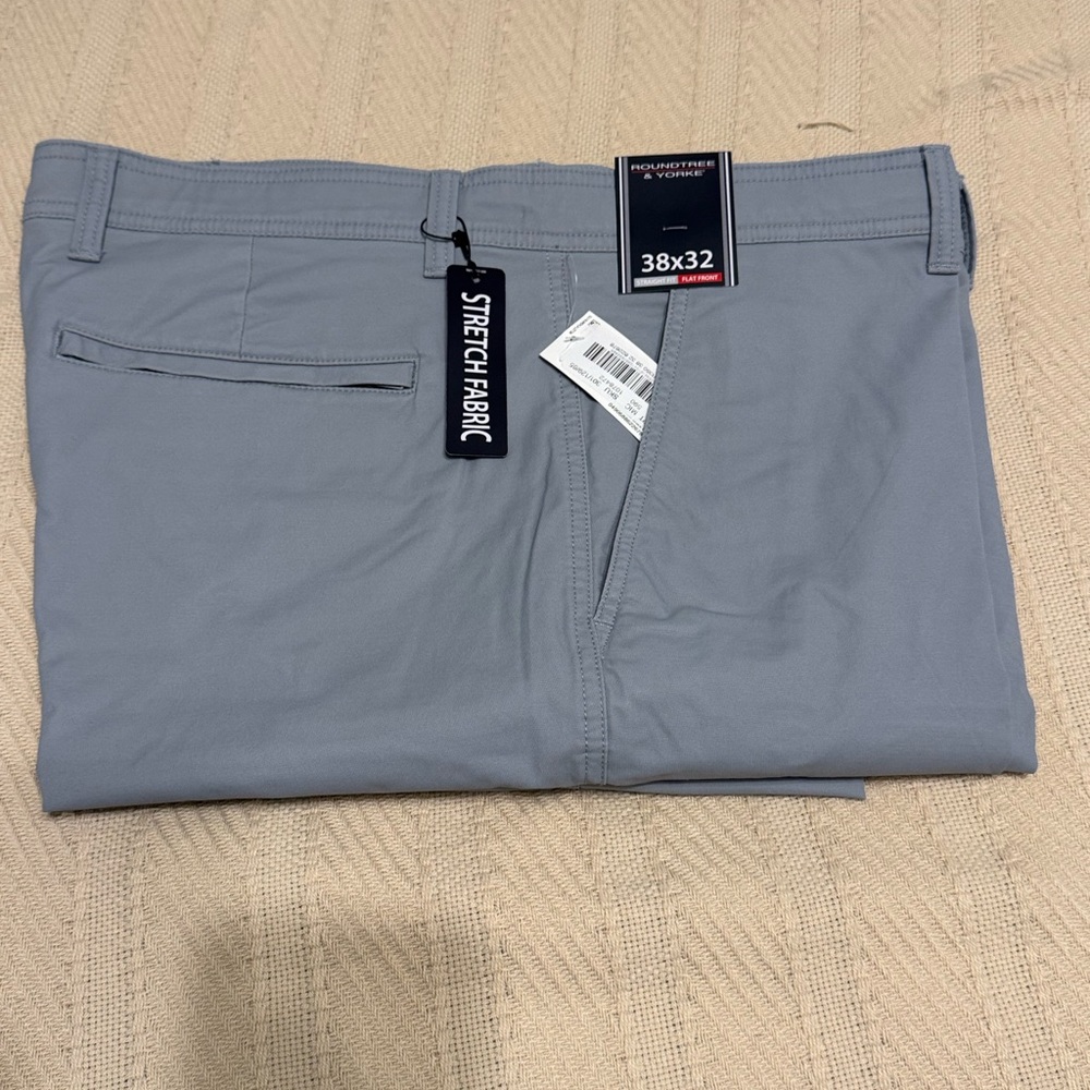 Roundtree & Yorke Men's Grey Chinos
